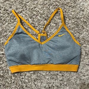 Nike Sports Bra size M